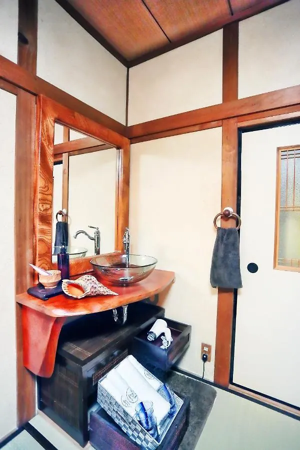 Bighem Maison Bed & Breakfast Izumisano Japan